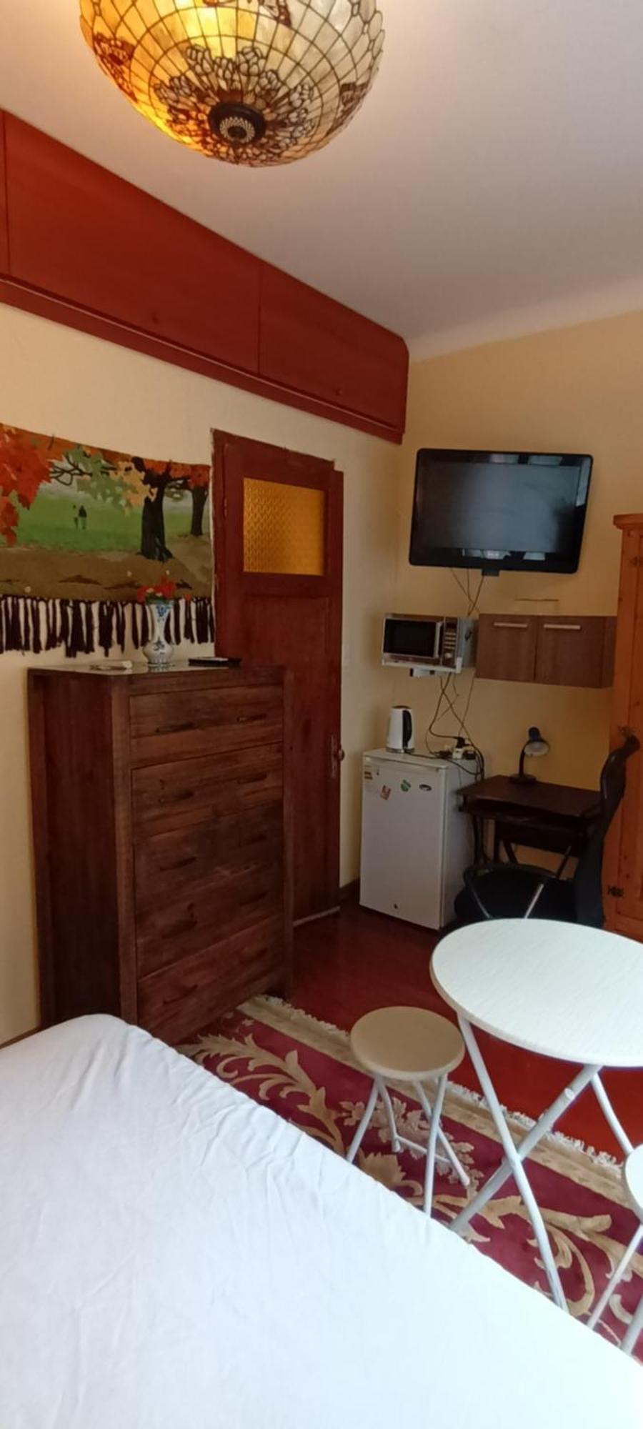 Private Room In Beautiful Home Montevideo Exterior foto